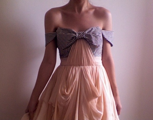 bow-dress-fashion-loop-romantic-Favim.com-86919 large