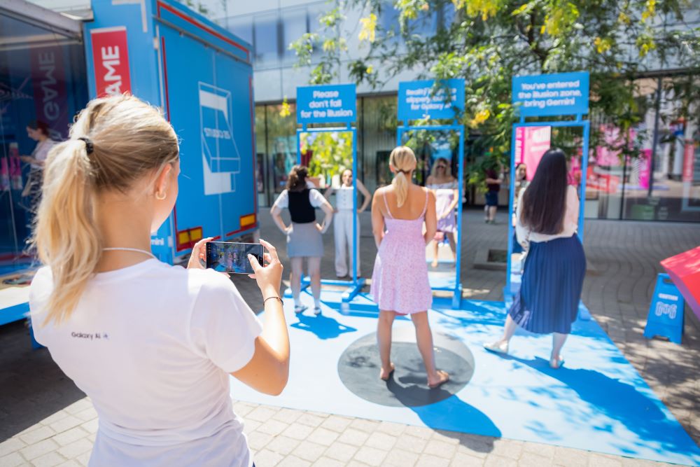 Samsung Roadshow 03