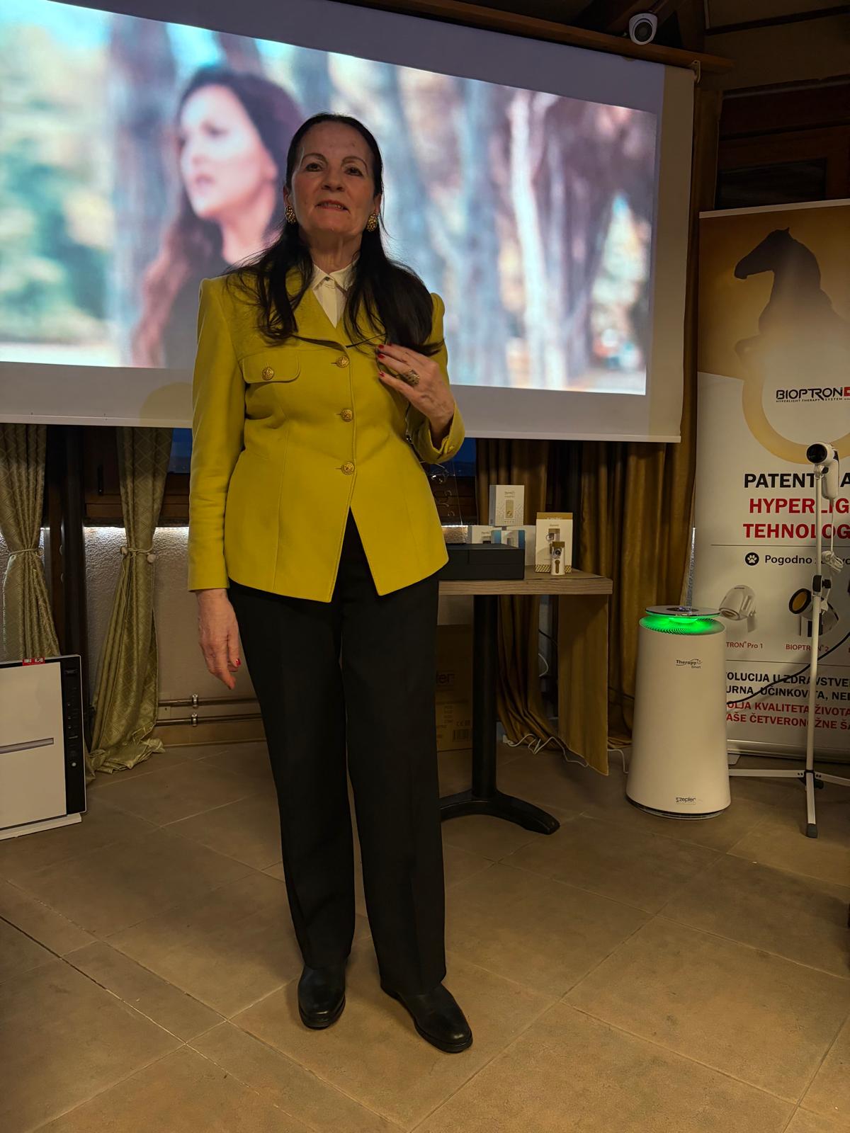 4b190ca4 e85d 4b05 9210 aedd02938f7b