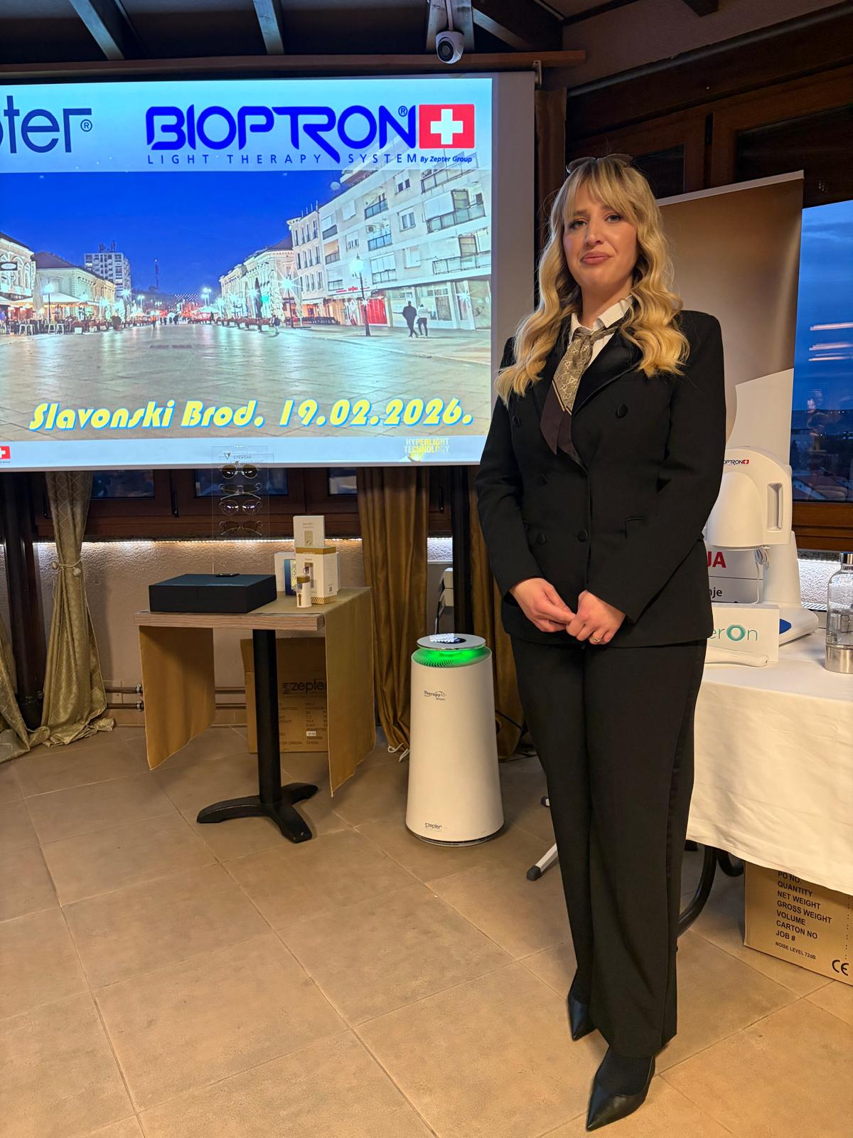 a1fca2f3 076c 4d09 84d6 03c294f64c3c