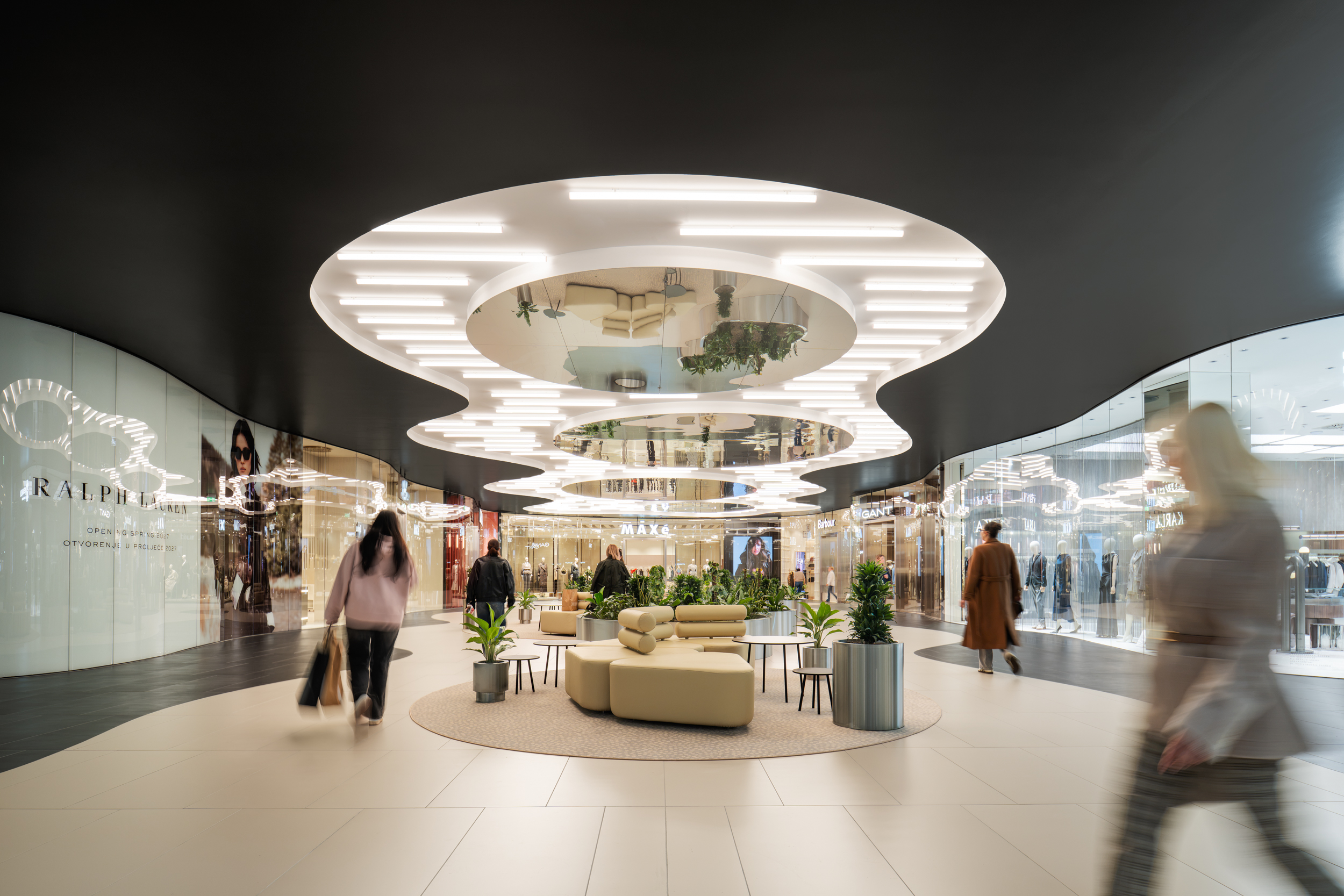Arena Fashion Court 075 2