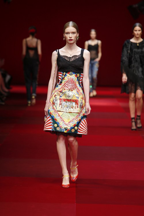 4 dolce-and-gabbana-summer-2015-women-fashion-show-runway-020