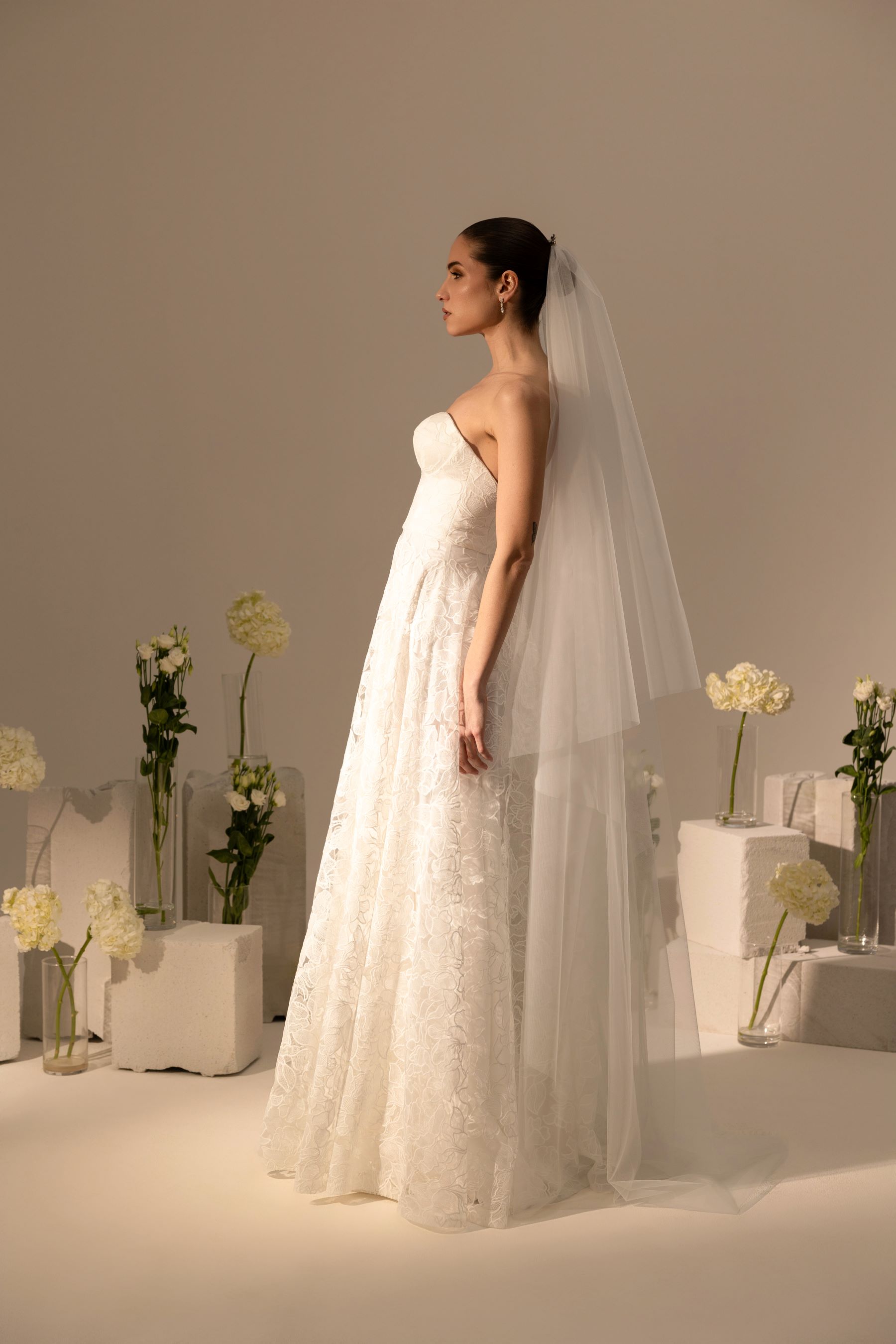 Lilith Bridal 23
