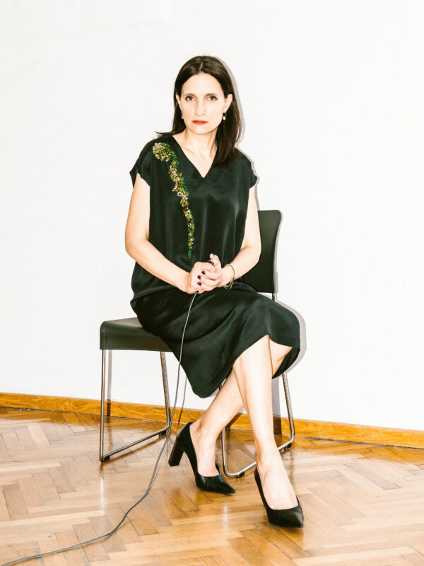 tinavr portrait 600x800