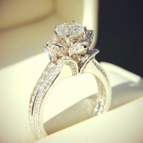 diamond-Ring