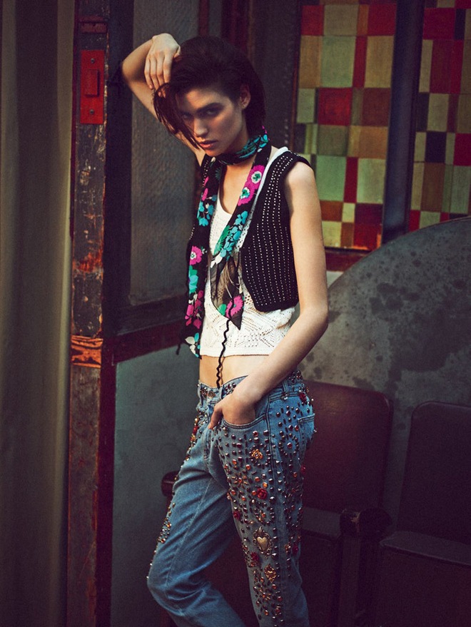 manon-leloup-by-serge-leblon-for-vogue-turkey-march-2015 10