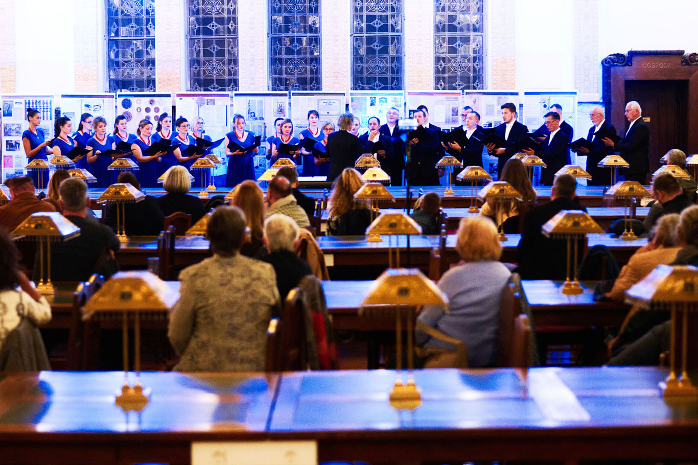 Maestro Goran Jerković i Komorni zbor Ivan Filipović 3